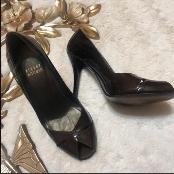 Stuart Weitzman Brown Patent Peep Toe 4” Heels 7 - Picture 8 of 8